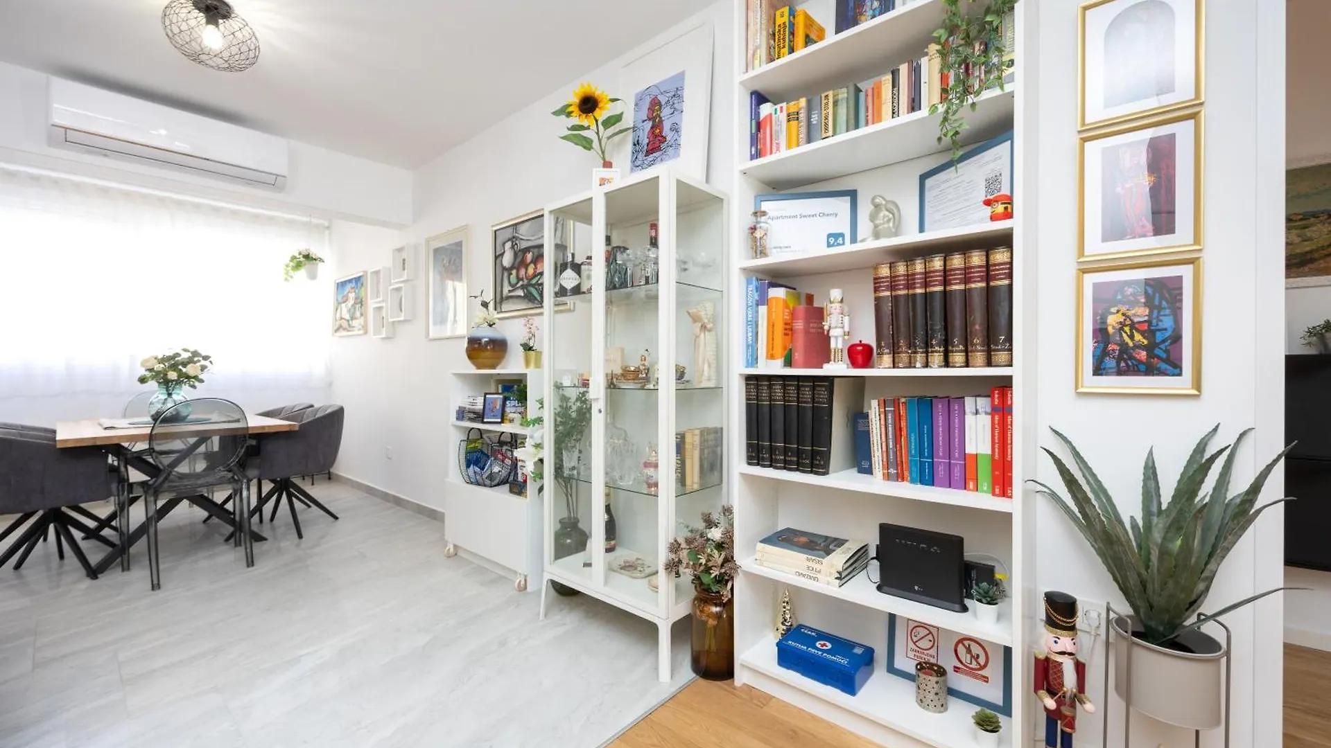 Apartment Sweet Cherry Split 0*,  Croatia